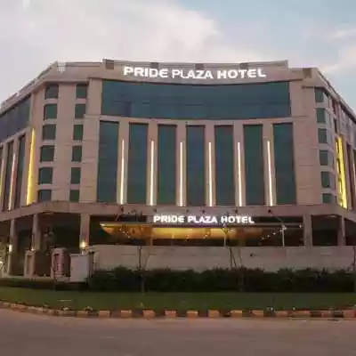 russian escorts in pride plaza hotel aerocity delhi