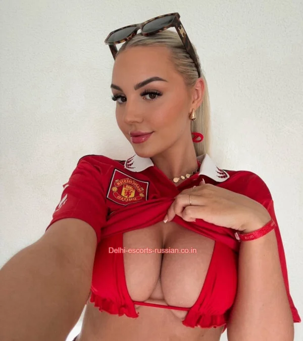 Lante Russian busty escorts girl in Delhi NCR (2)